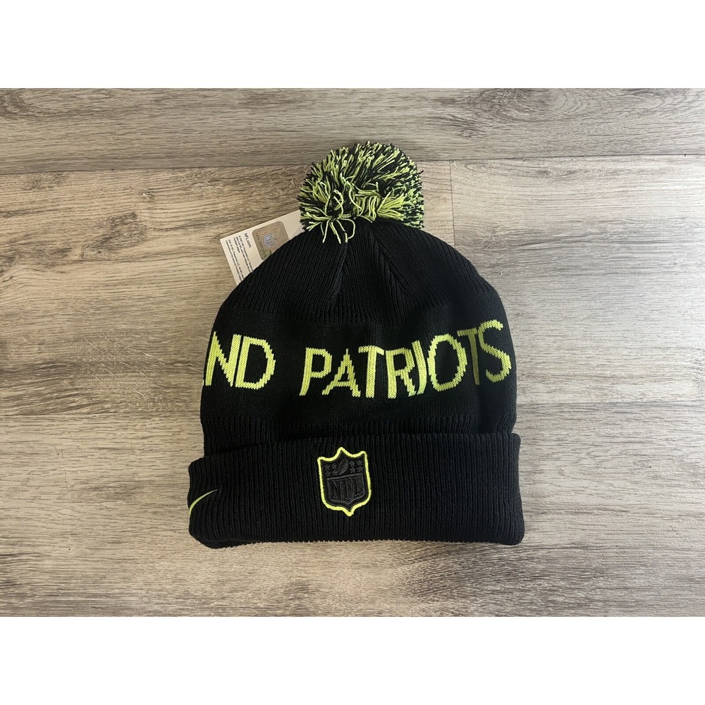 New England‎ Patriots Nike Heritage 86 Volt Adjustable Beanie Men H86 Neon